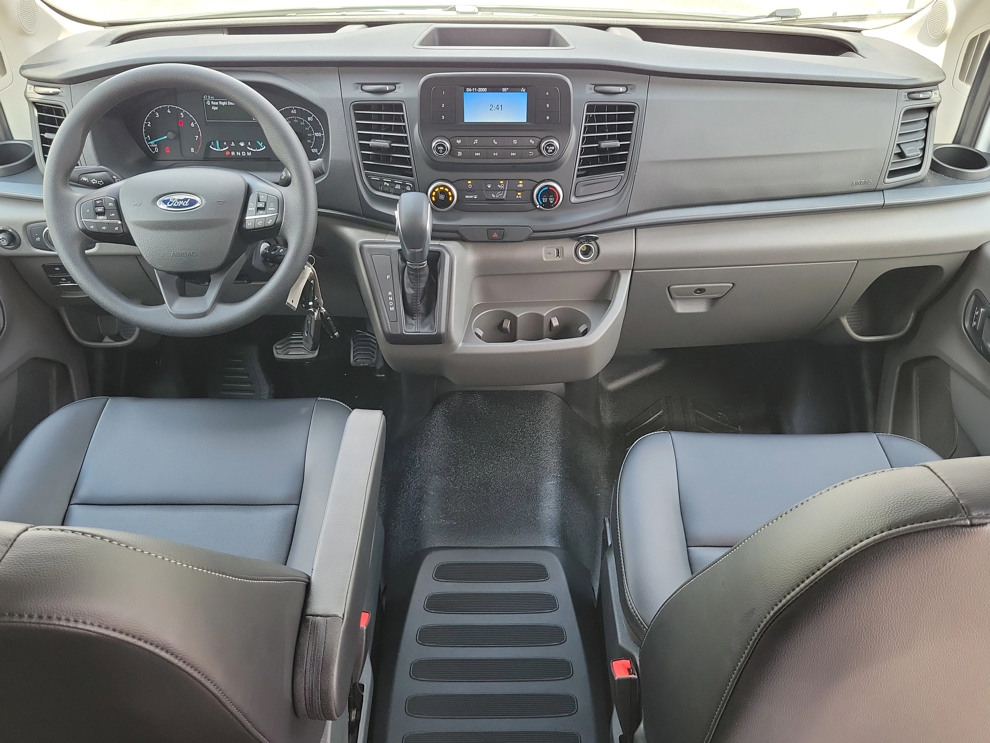 2025 Ford Transit Passenger Van XL - Photo 13