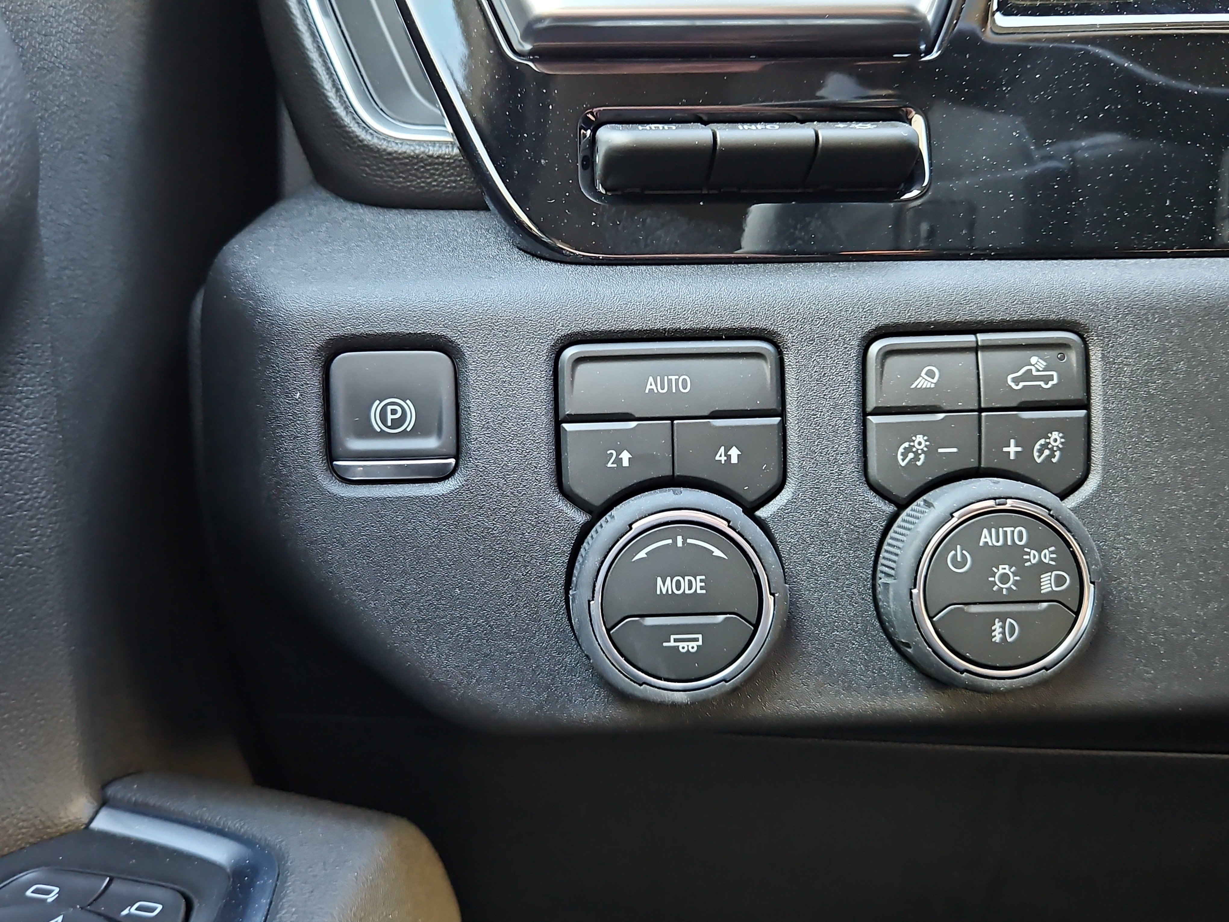 New 2026 Sterling Gray Metallic Chevrolet LTZ image 23