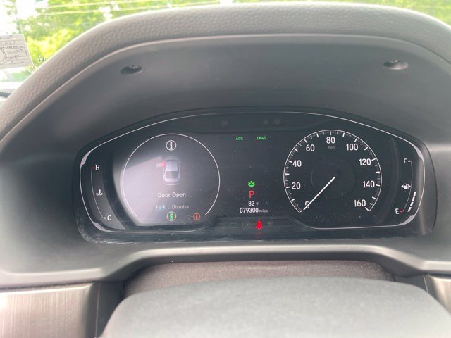 Used 2018 Champagne Frost Pearl Honda LX image 15