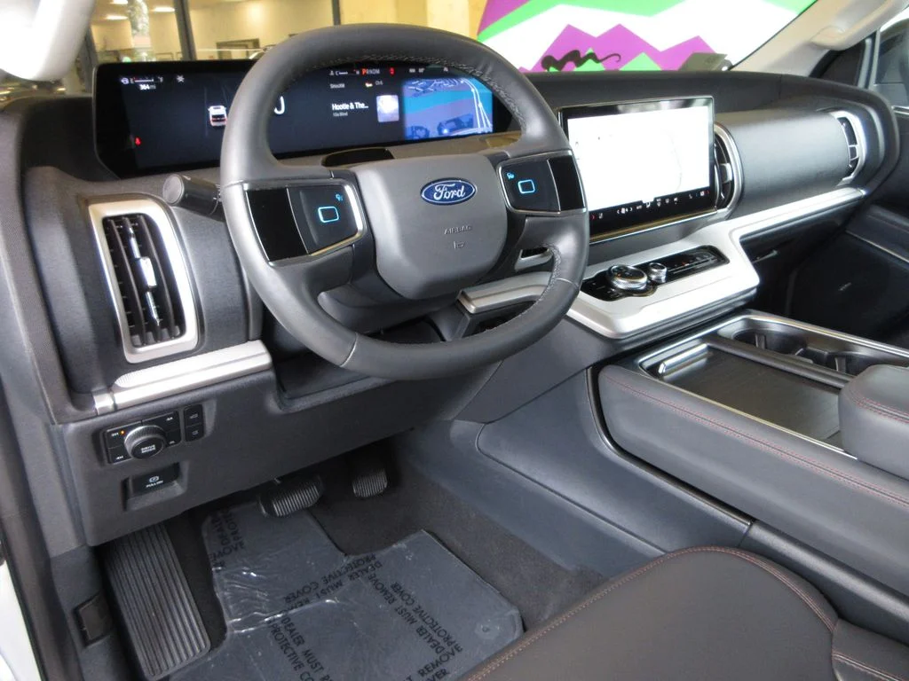 Certified Used 2025 Space Silver Ford Active image 14