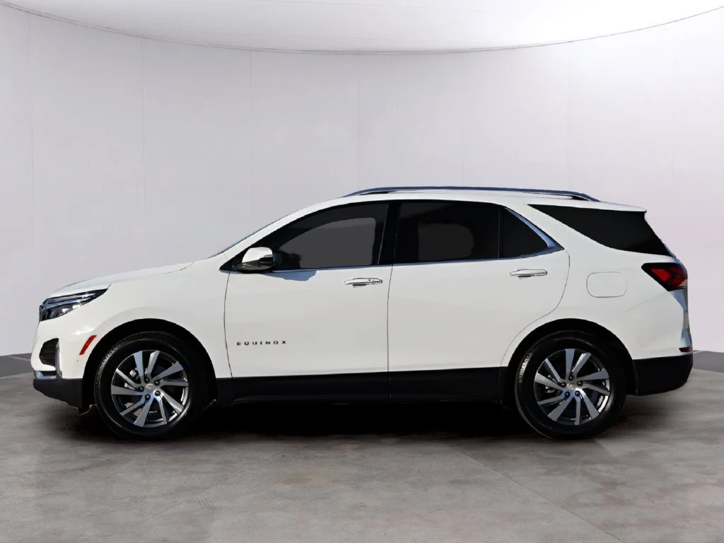 Used 2024 White Chevrolet Premier image 4