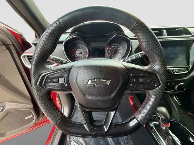 Used 2022 Red Chevrolet RS image 27