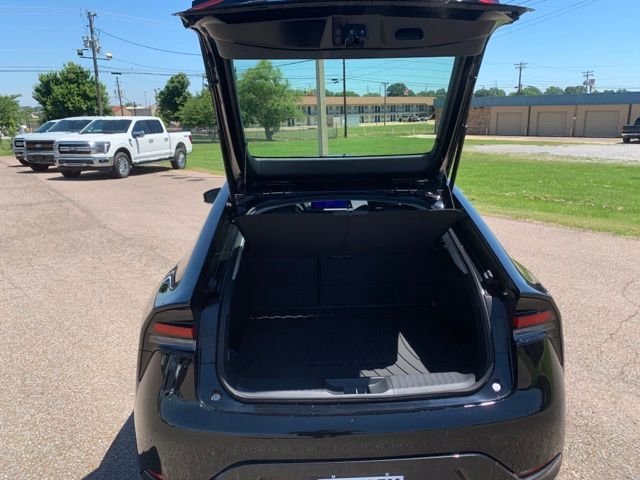New 2026 Midnight Black Metallic Toyota XLE image 26