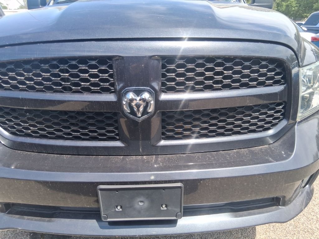 Used 2015 Gray Ram Express image 15