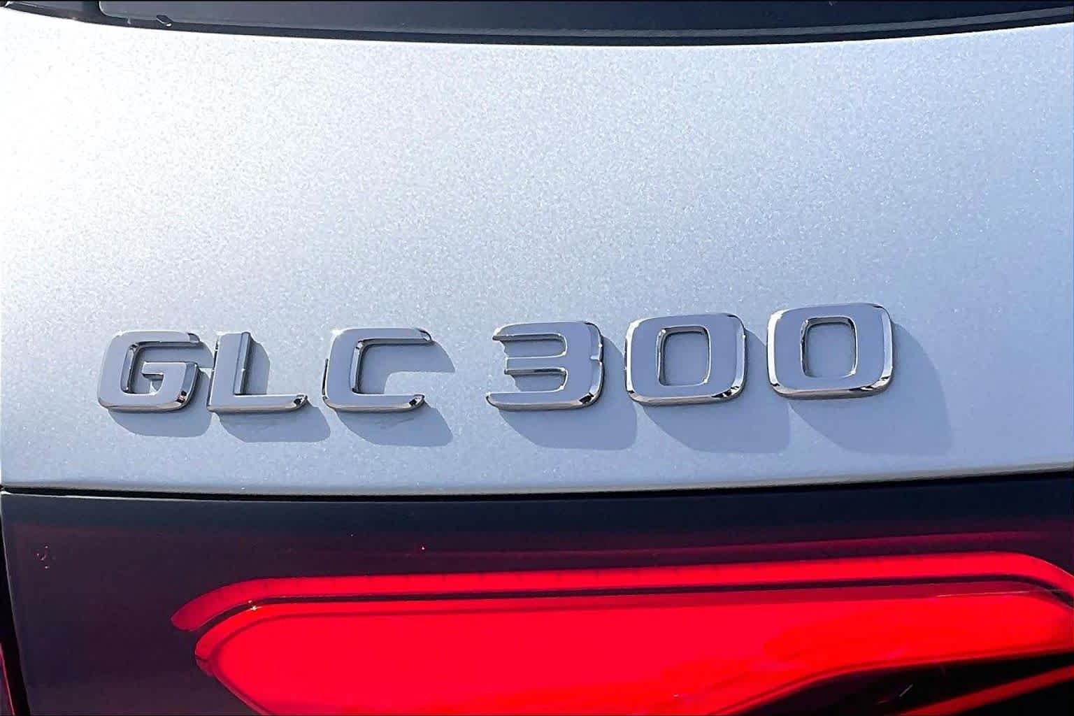 New 2026 Cirrus Silver Metallic Mercedes-Benz GLC 300 image 6
