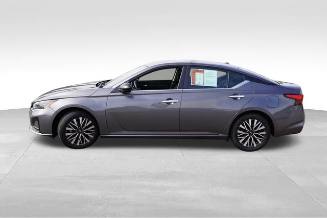 Certified Used 2024 Gray Nissan 2.5 SV image 9