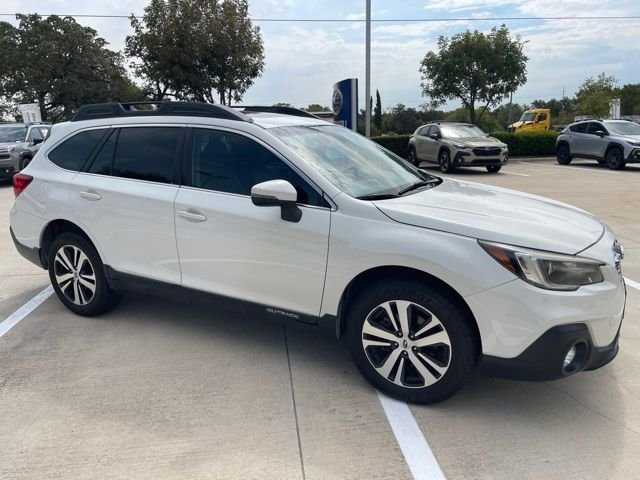2019 Subaru Outback Limited AWD photo