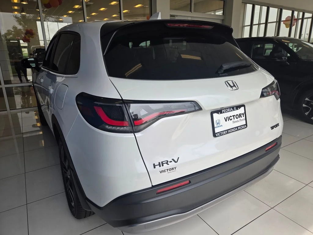 New 2026 Platinum White Pearl Honda AWD SPORT image 9