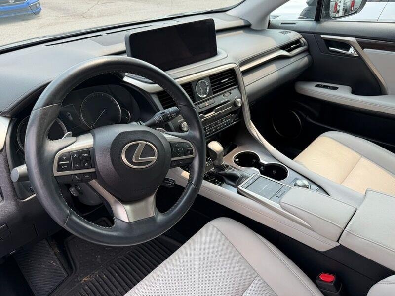 Used 2021  Lexus RX 350 image 8