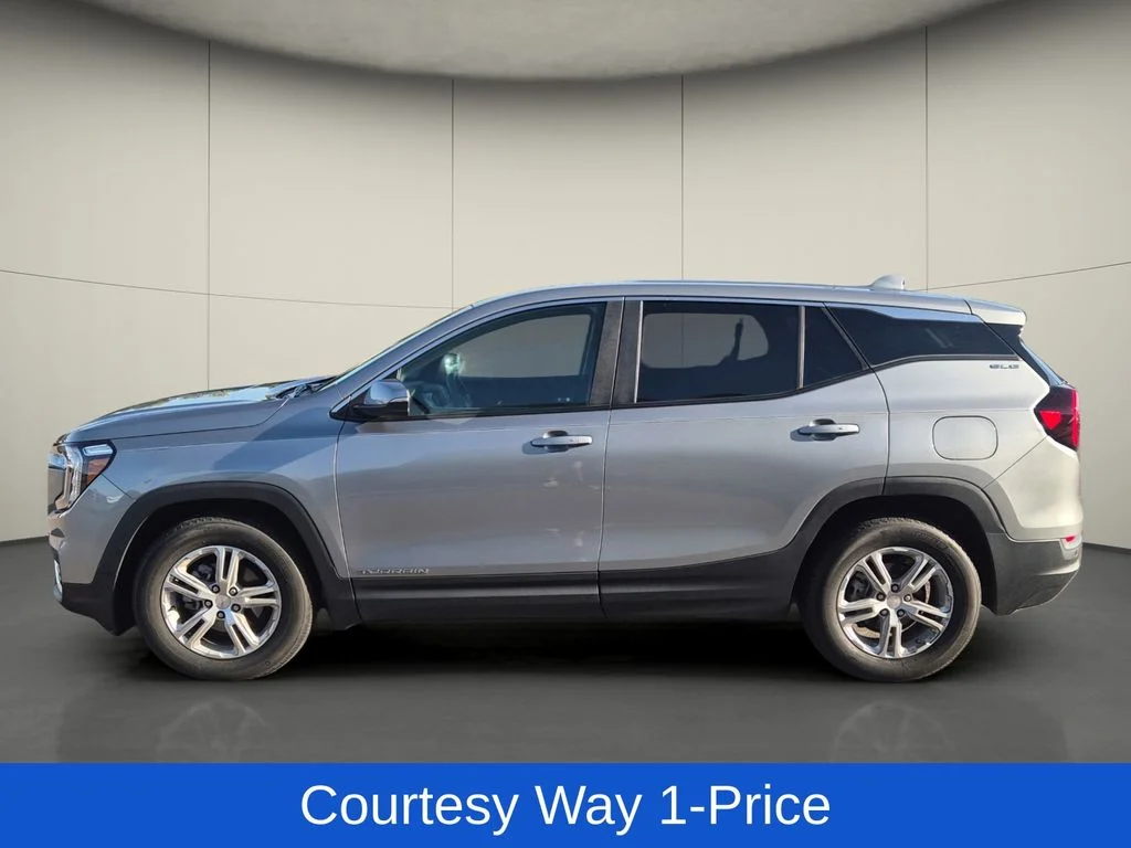 Used 2023 Silver GMC SLE image 5
