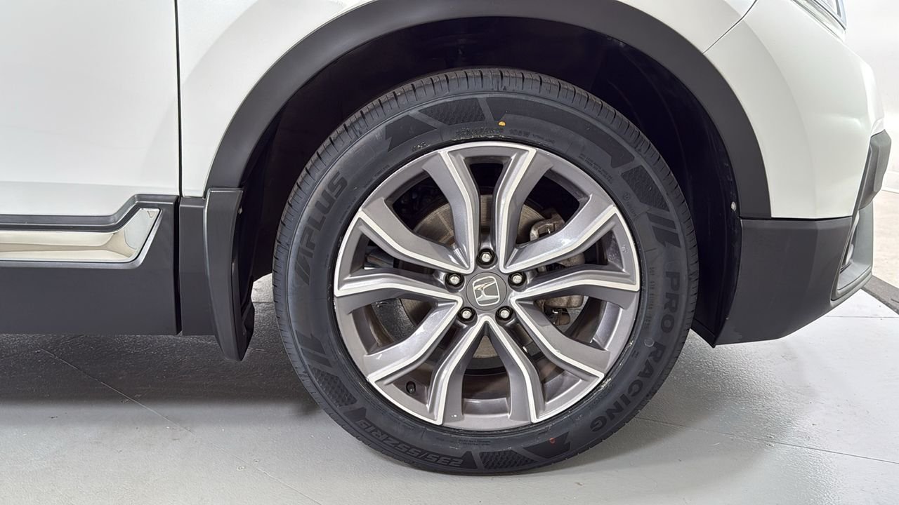 Used 2021 White Honda Touring image 21
