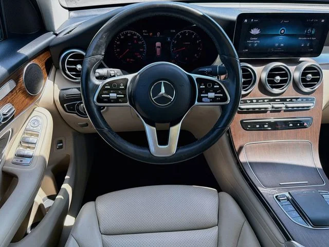 Used 2022  Mercedes-Benz GLC 300 image 21
