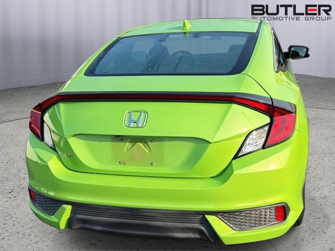 Used 2017  Honda EX-T image 9