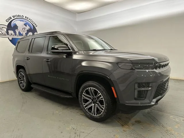New 2026 Baltic-Gray Metallic Clear-Coat Exterior Paint Jeep  image 11