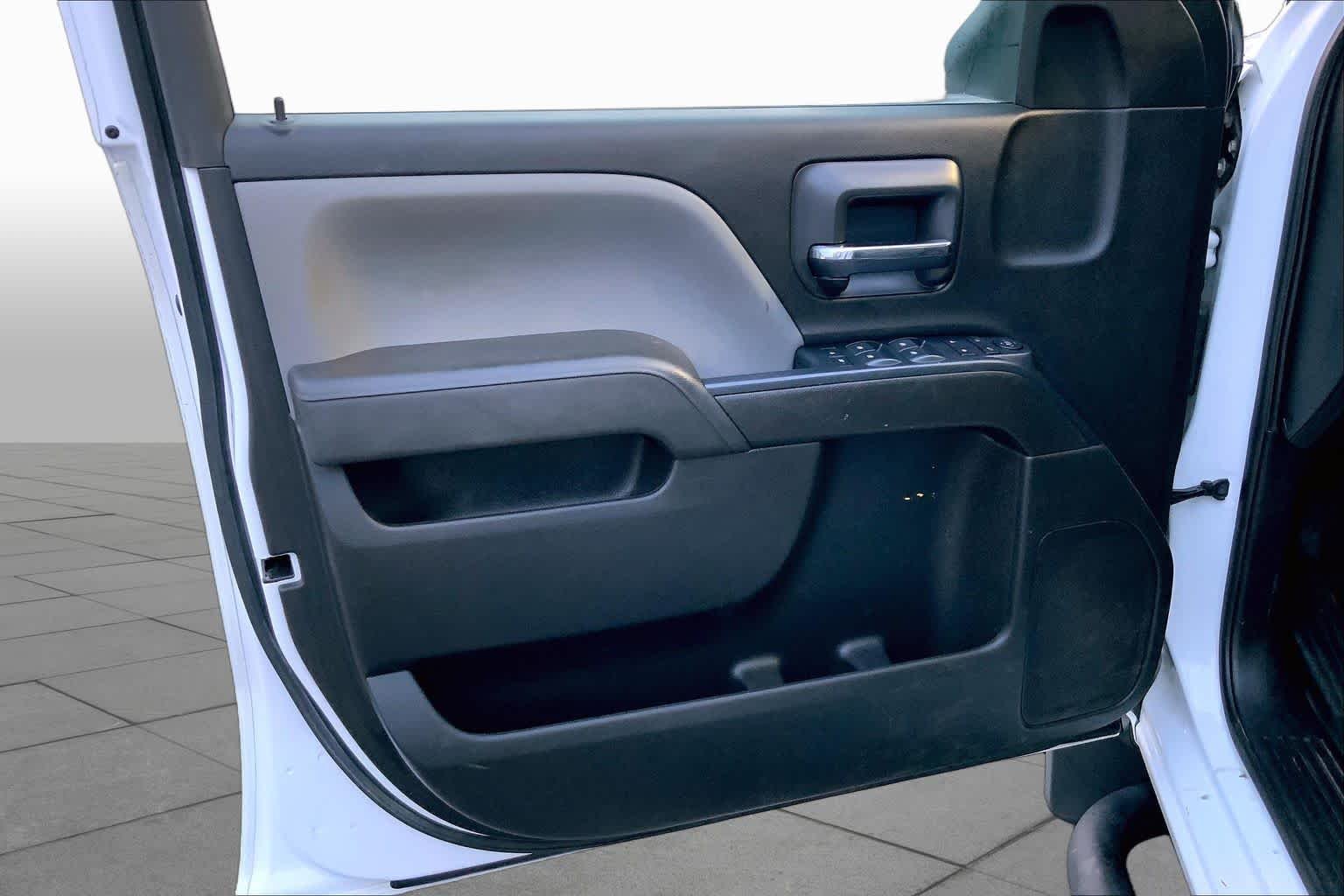 Used 2017 Summit White Chevrolet Work Truck image 20