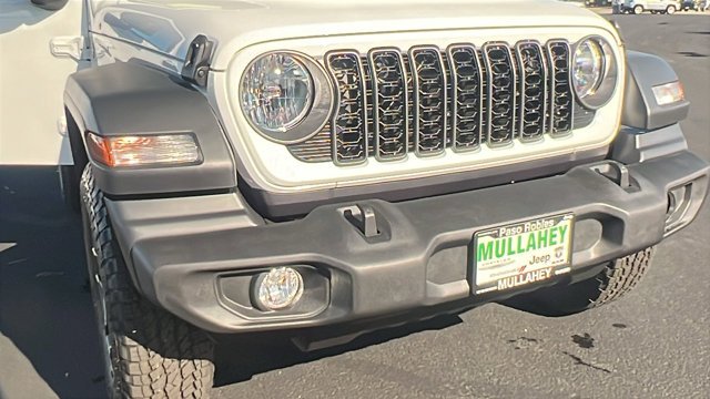 New 2026 Bright White Clearcoat Jeep Sport S image 10