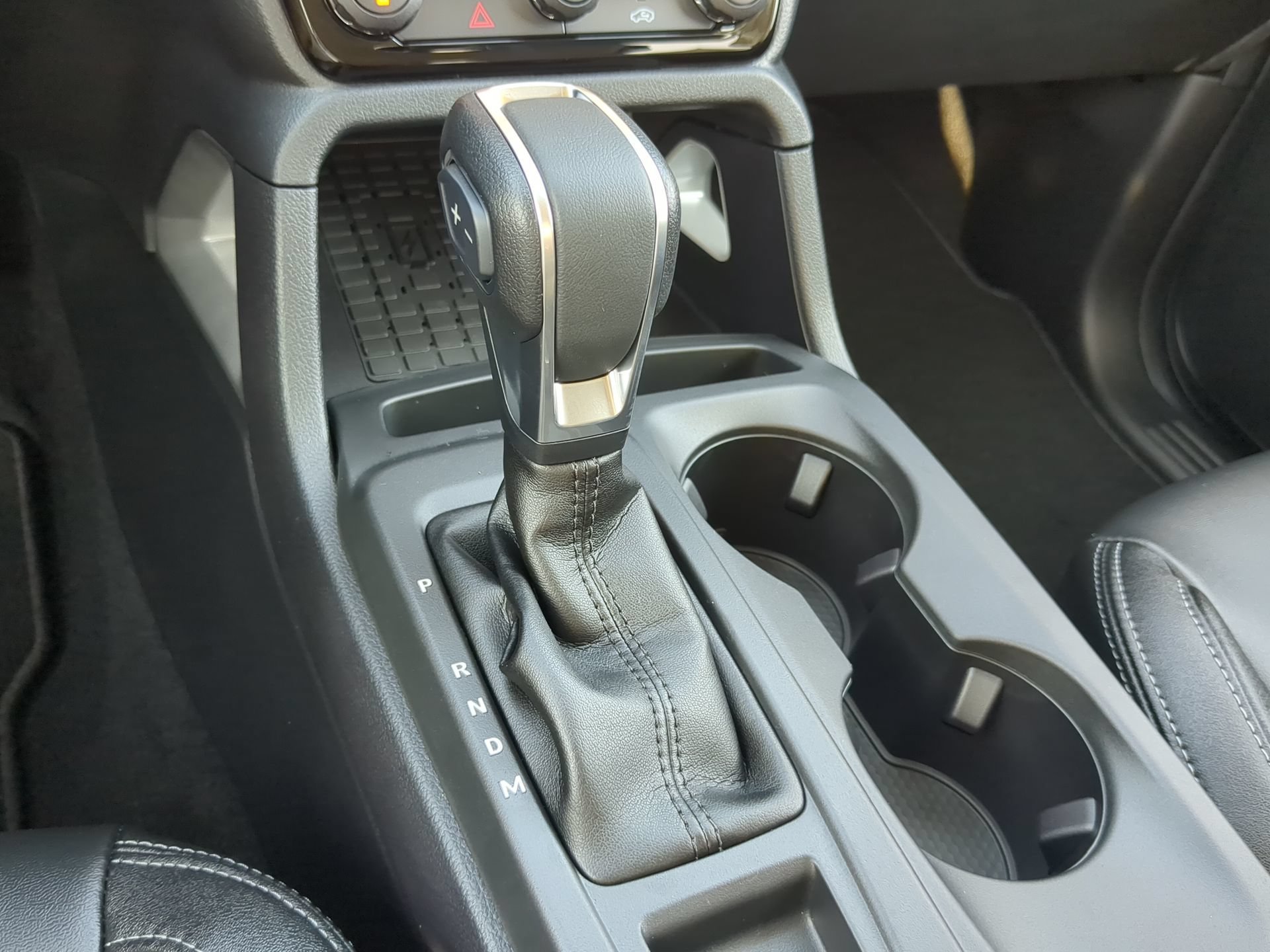 New 2026 Carbonized Gray Metallic Ford Lariat® image 61
