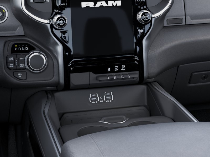 New 2027 Diamond Black Crystal Pearl-Coat Exterior Paint RAM Big Horn/Lone Star image 50