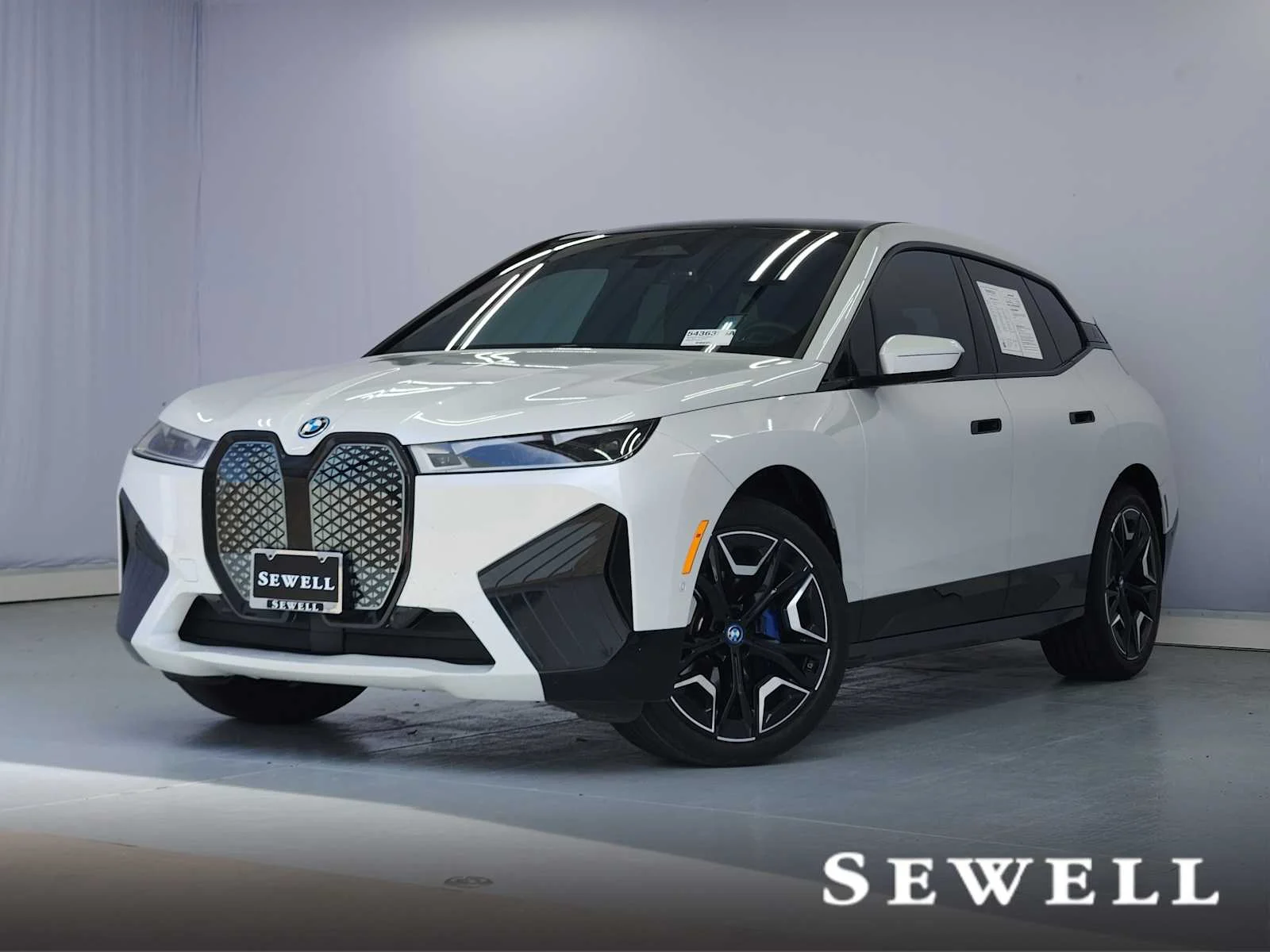 2023 BMW iX xDrive50's photo