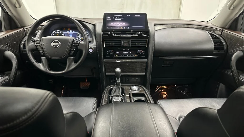 Used 2022 Black Nissan Platinum image 29