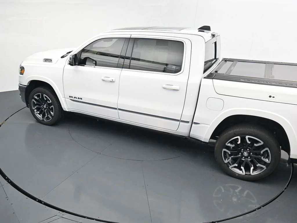 Used 2025 White Ram Limited image 26