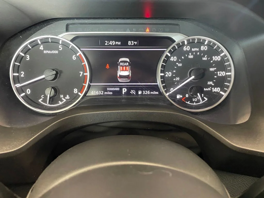 Used 2024 Gray Nissan SV image 7