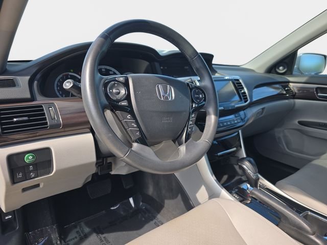 Used 2016  Honda EX-L image 18