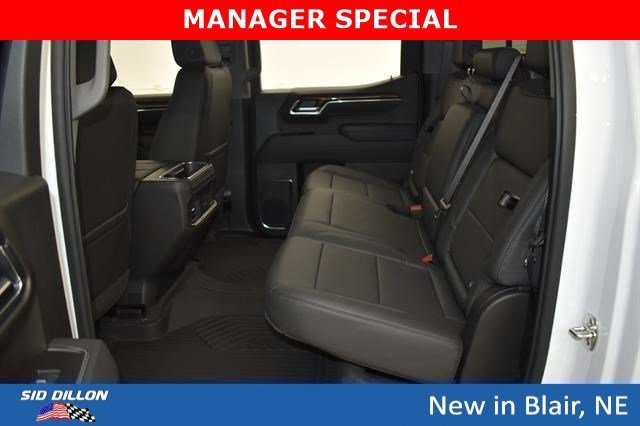New 2026 Summit White Chevrolet LT Trail Boss image 10