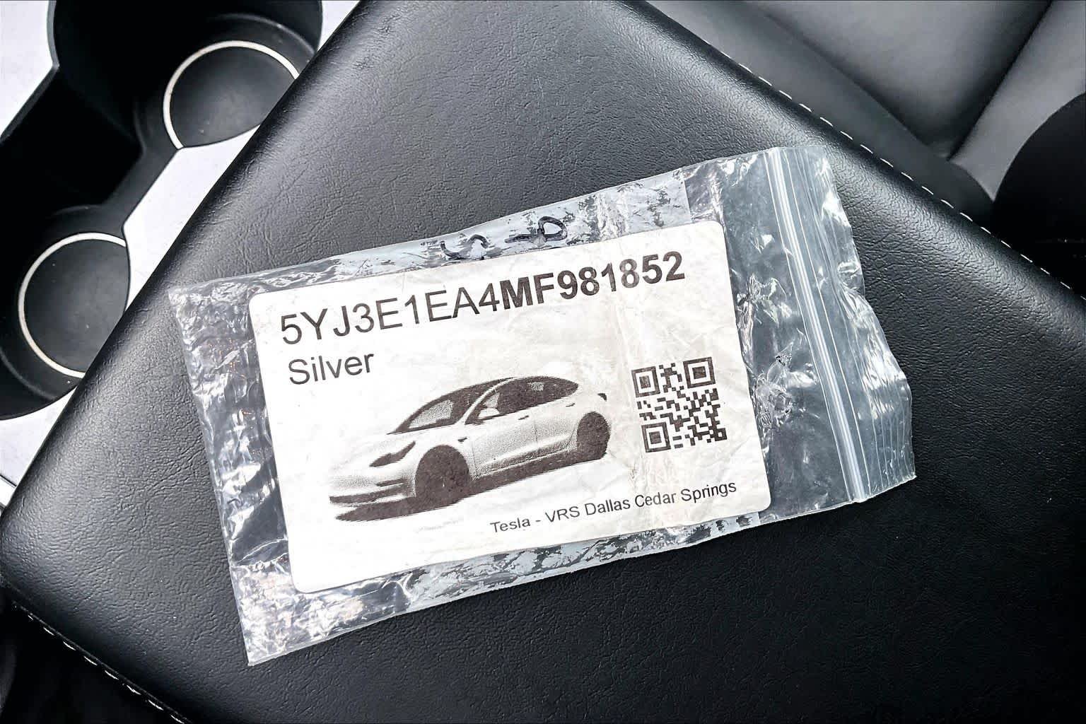 Used 2021 Deep Blue Metallic Tesla Standard Range Plus image 13