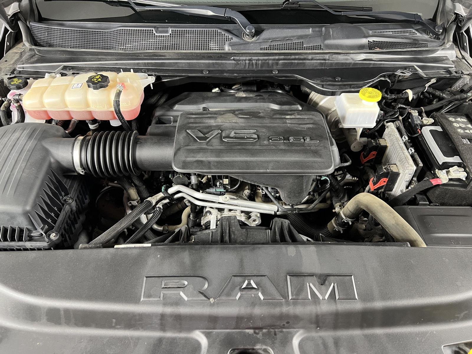 Used 2022 Billet Silver Metallic Clearcoat Ram Big Horn image 21
