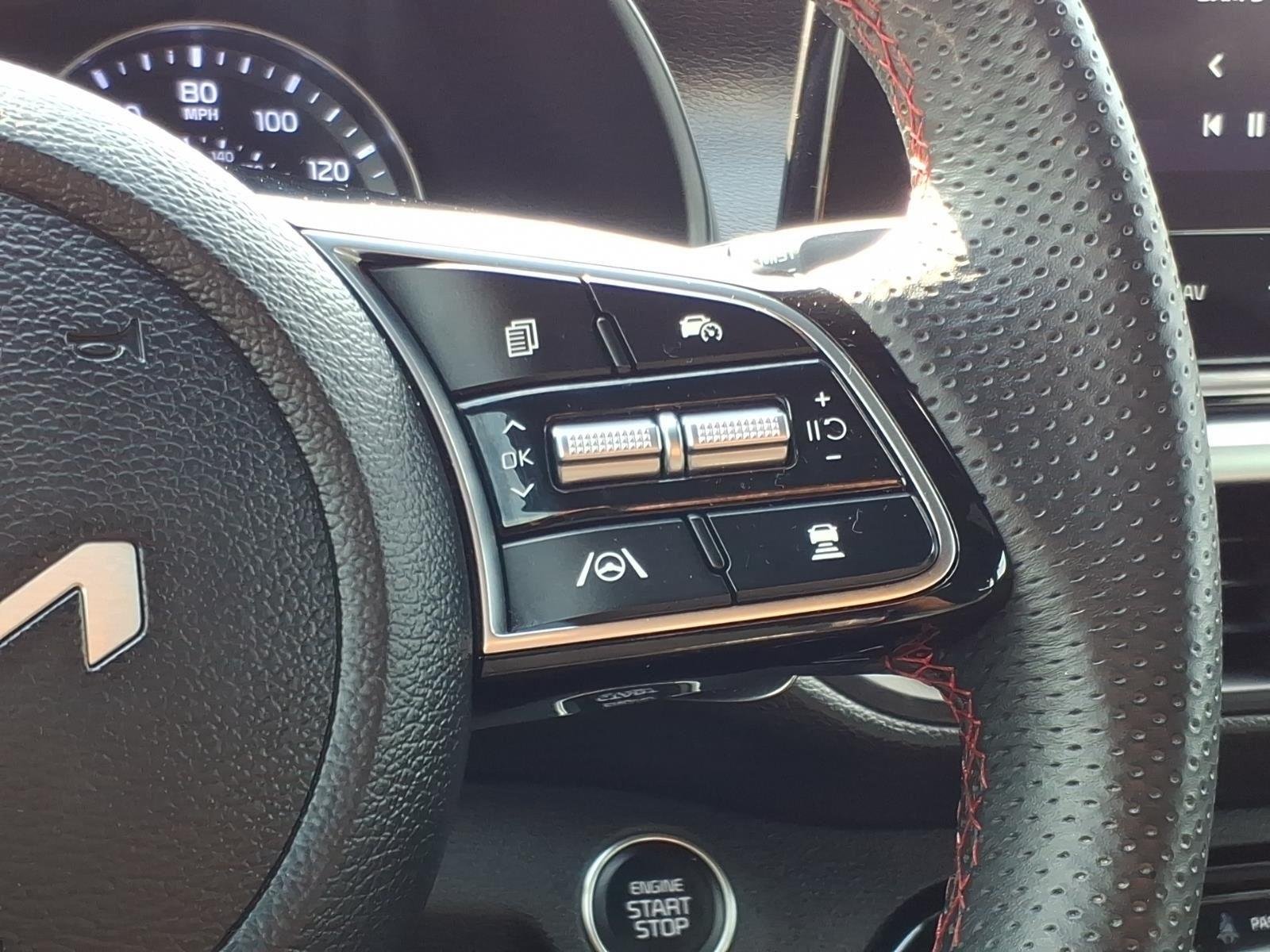 Used 2024 Snow White Pearl Kia GT image 28