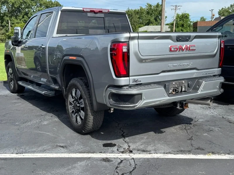 Used 2025 Sterling GMC Denali image 4