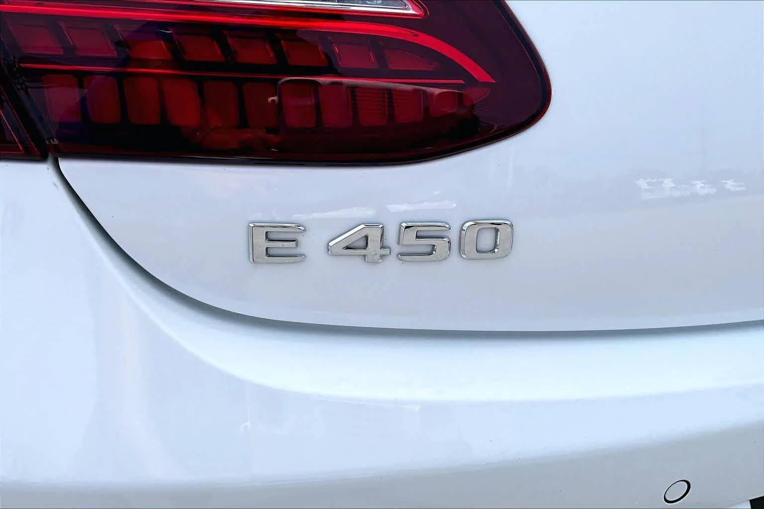 Used 2021 Polar White Mercedes-Benz E 450 image 32