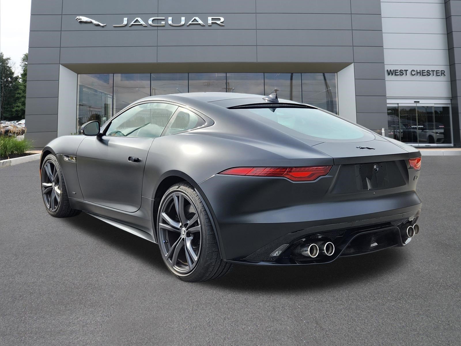 Certified Used 2024 Santorini Black Metallic Jaguar P575 R75 image 3