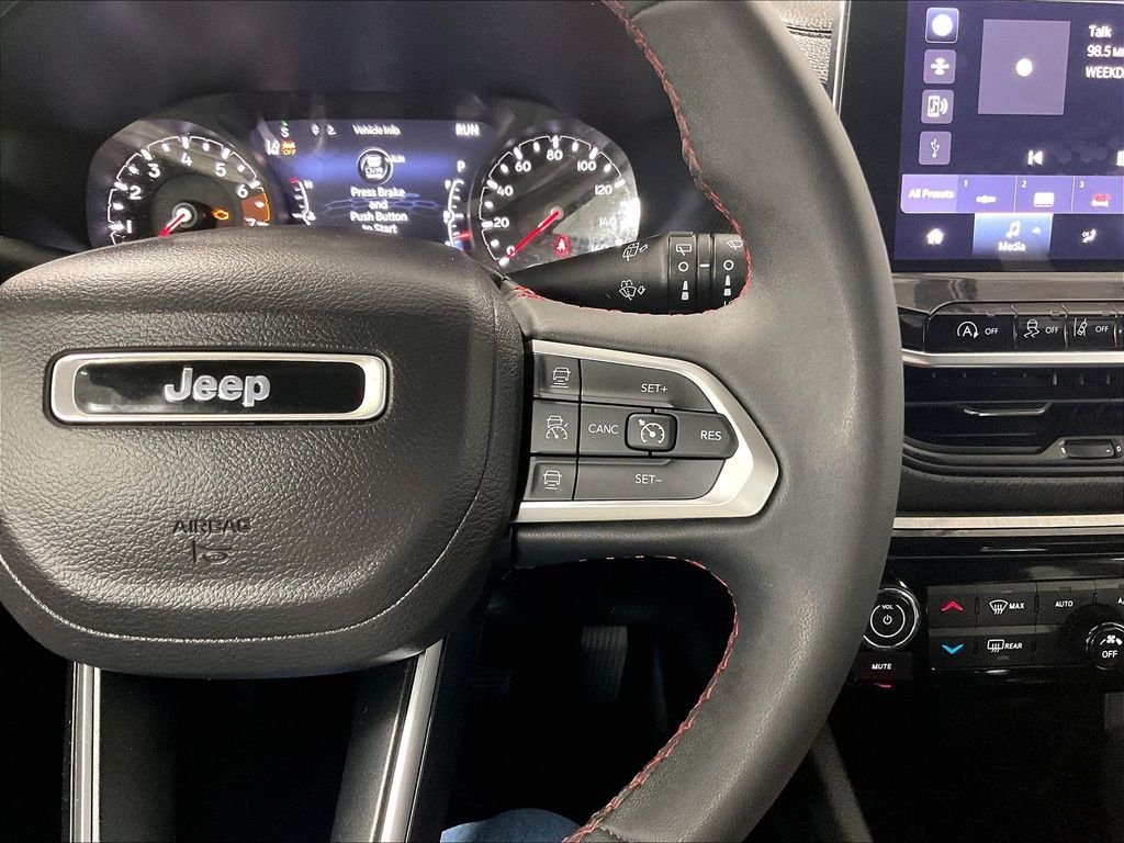 Used 2022 Black Jeep Trailhawk image 23