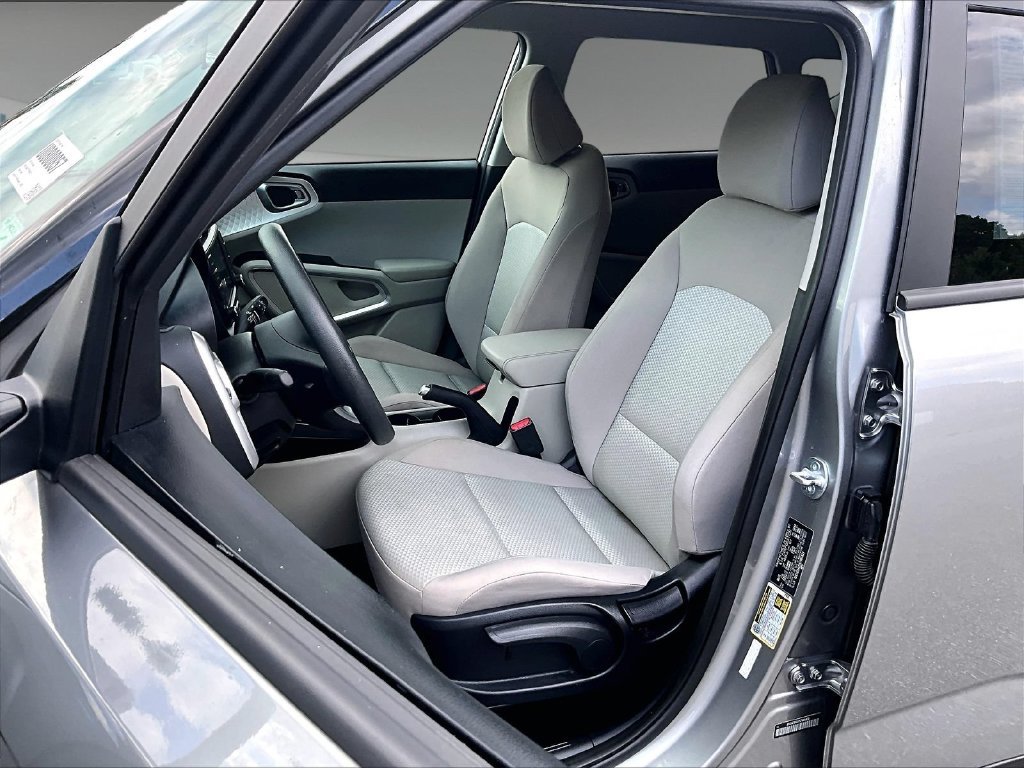 Used 2025 Gray Kia LX image 10