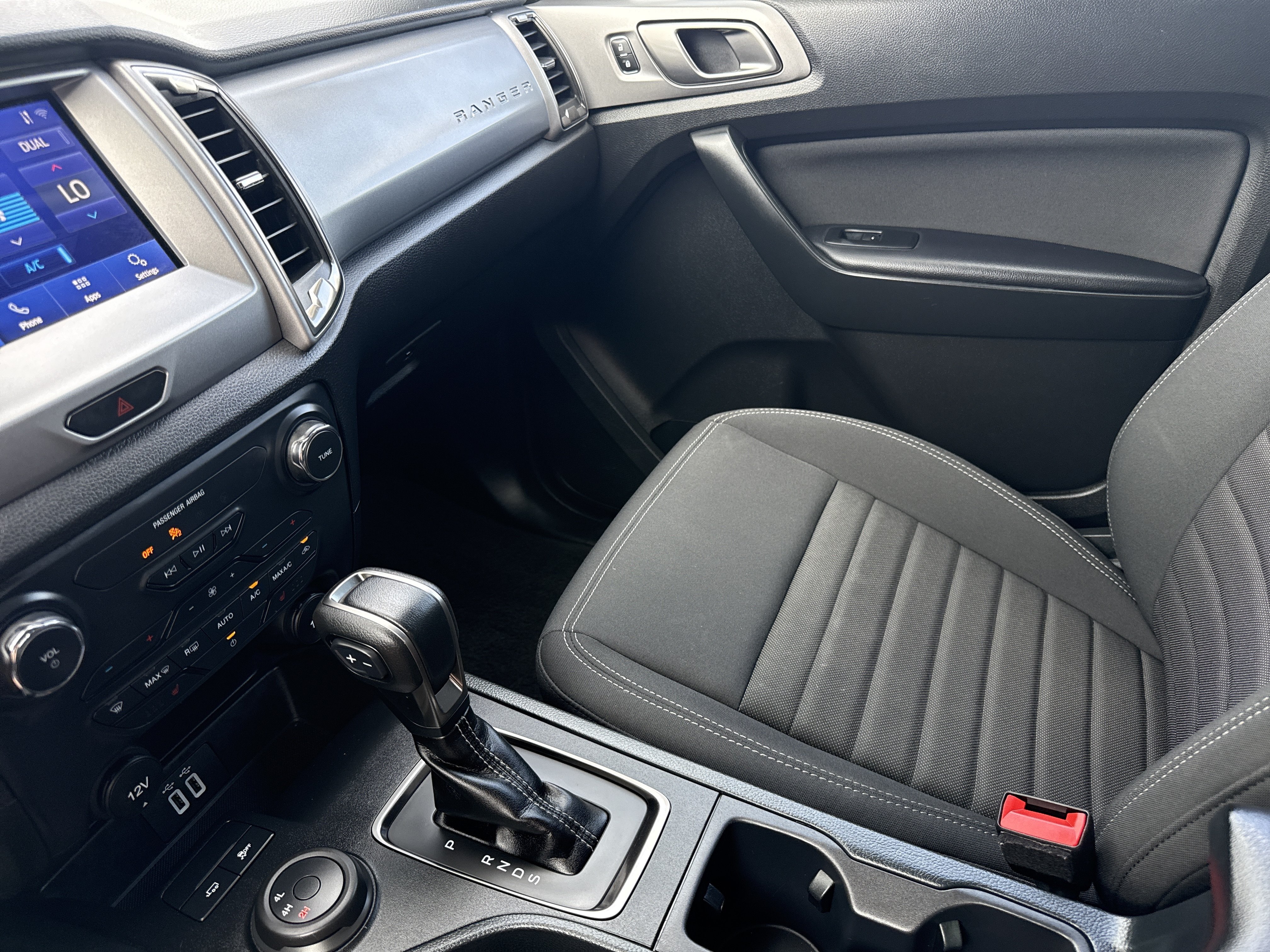 Used 2022 Carbonized Gray Metallic Ford XLT 4WD image 21