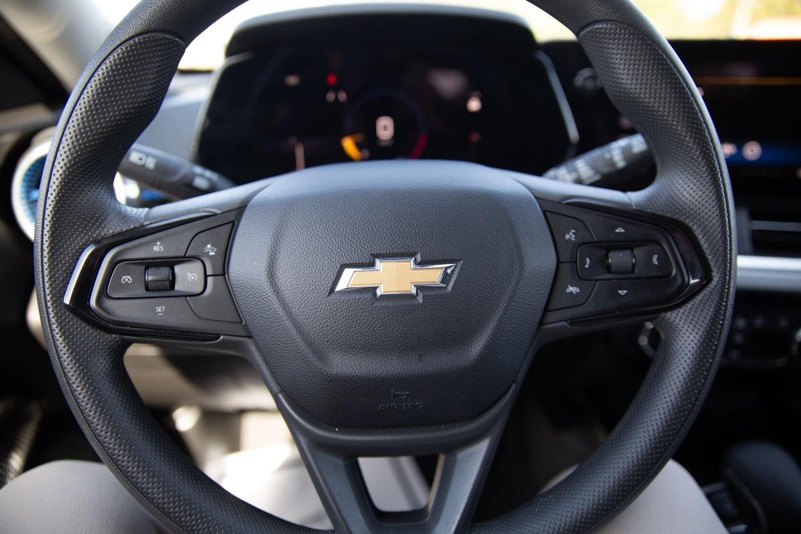 2024 Chevrolet Trax LT - Photo 10