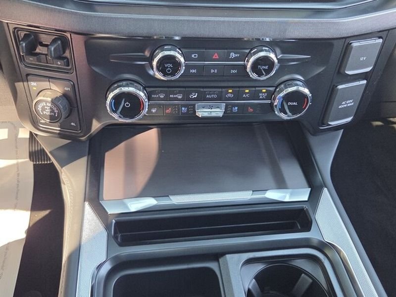 New 2026 Star White Metallic Tri-Coat Ford F-250® Platinum® image 21