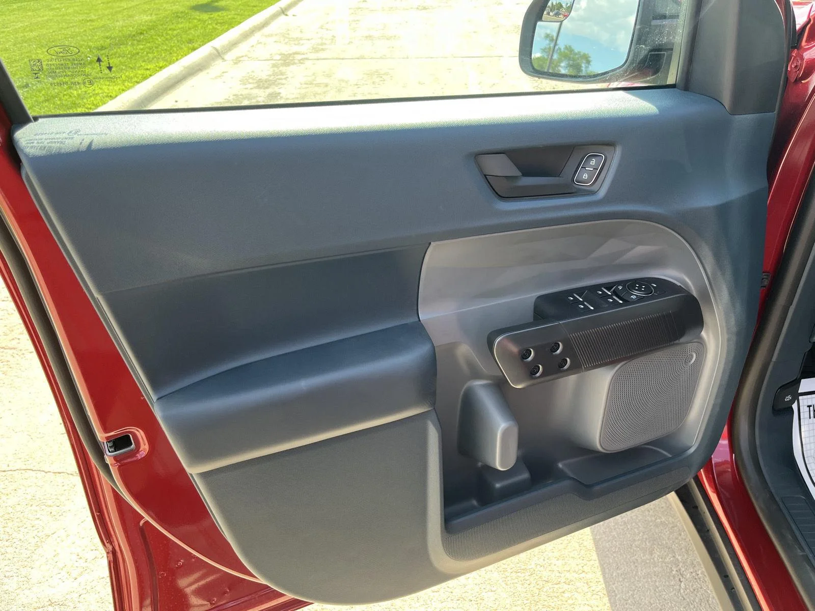 New 2026 Ruby Red Metallic Tinted Clearcoat Ford XLT image 14