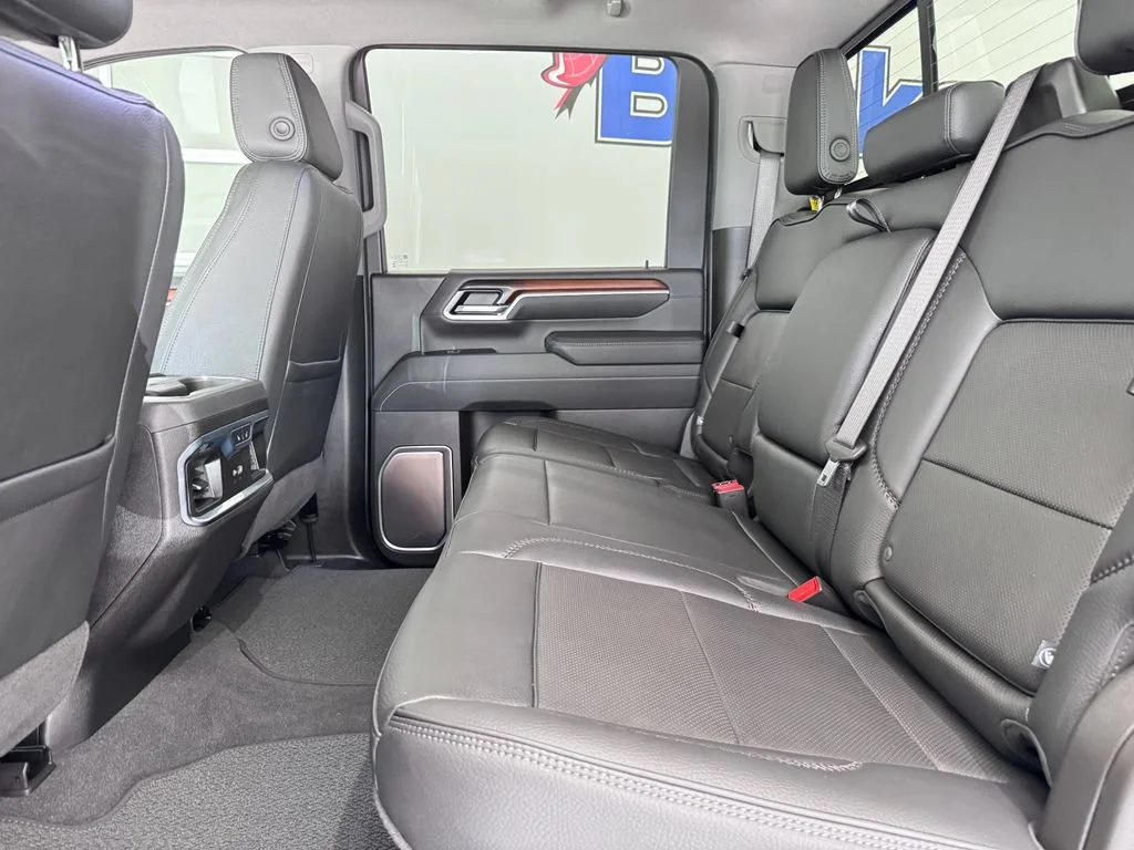 2025 GMC Sierra 2500HD Denali - Photo 14