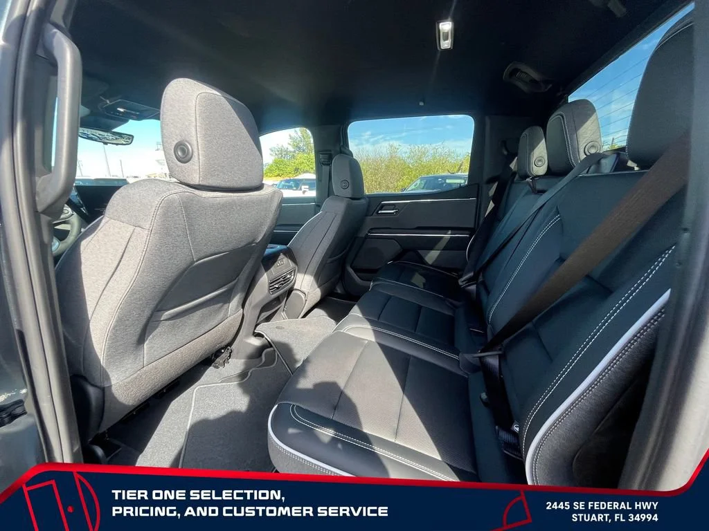New 2026 Deep Ocean Metallic GMC Elevation Extended Range image 12