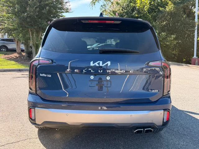 Certified Used 2025 Midnight Kia SX-Prestige image 4