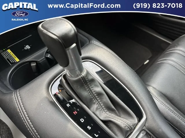Used 2024 Gray Honda EX-L image 31