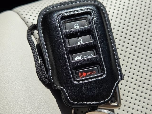 Used 2020 Silver Lexus 350 image 35