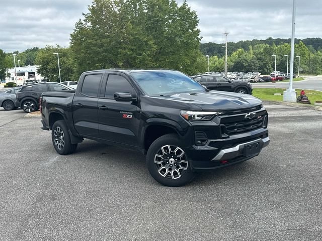 Used 2023 Black Chevrolet Z71 image 2