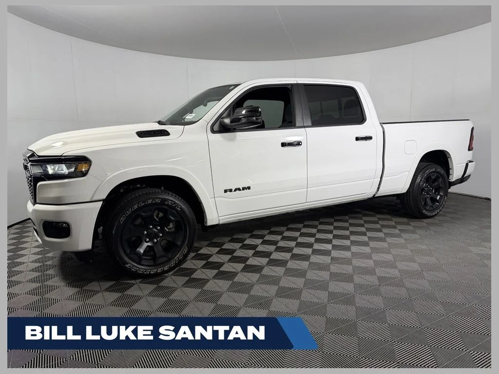 Used 2025 White Ram Big Horn/Lone Star image 1