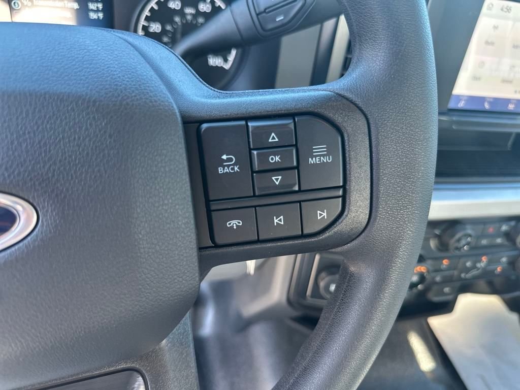 New 2025 Oxford White Ford XL image 16