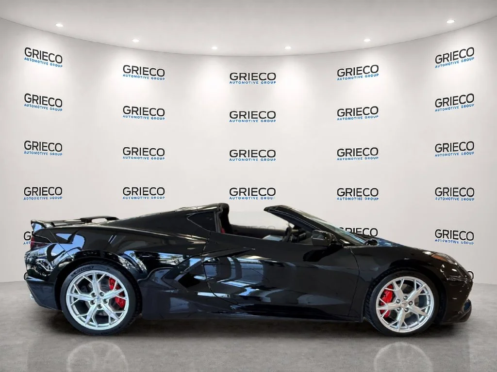 Used 2020 Black Chevrolet Stingray image 8