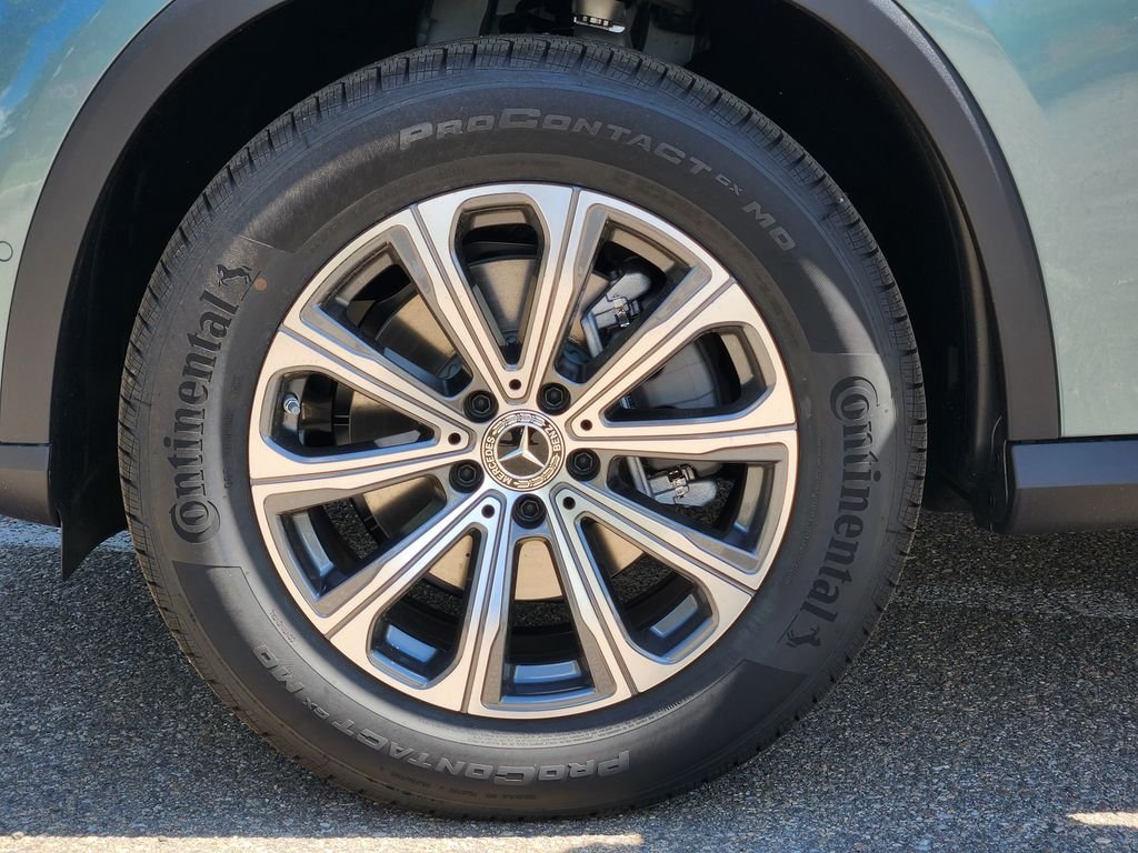 New 2027 Verde Silver Metallic Mercedes-Benz GLC 300 4MATIC® image 20